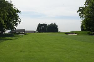 Sunningdale 10th Approach